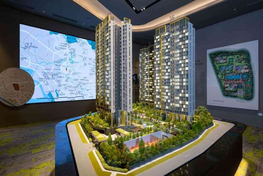 Pinetree-Hill-Showflat-Scale-Model